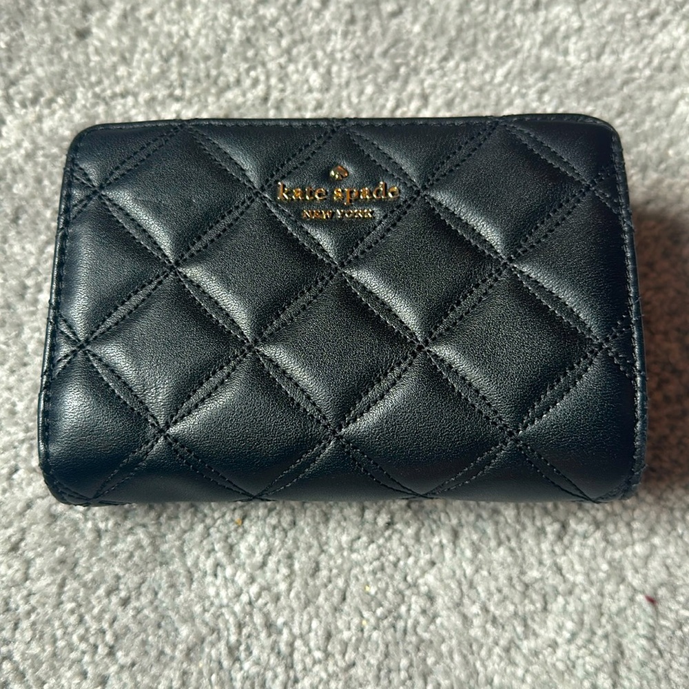 Kate Spade quilted wallet